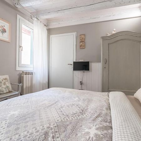 Ca Falier Piccolo - Little Sweet Studio In 10-12 Minutes From Bus&Train Station Apartment Venice Ngoại thất bức ảnh